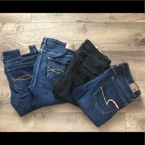 Abercrombie & Fitch Jeans / American Eagle